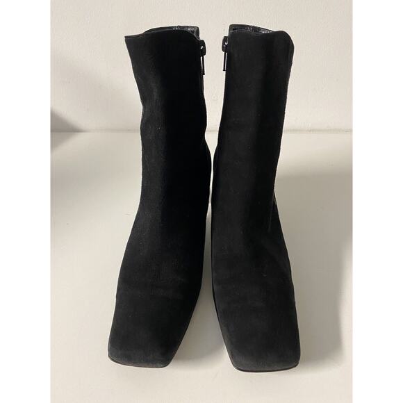 St John Black Bootie Ankle Boot Suede Square Toe Side Zip Block Heel 7 B - Picture 4 of 11